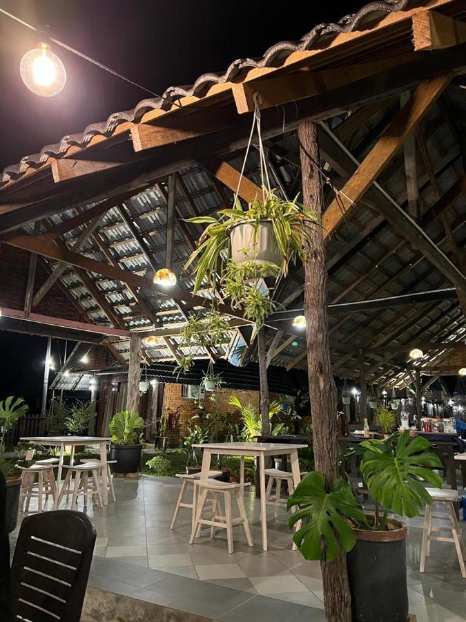 Nipoh Beach Cottage Kijal Exterior foto